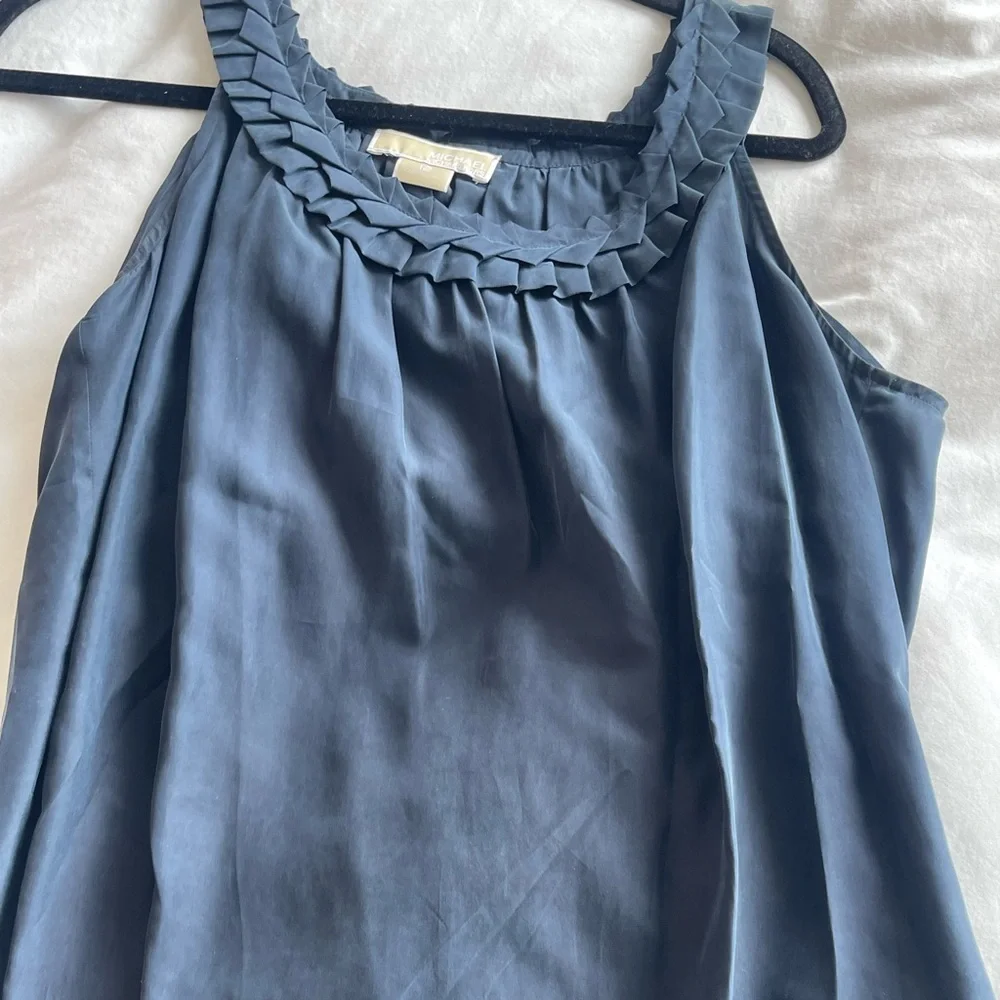 Michael Kors women’s navy silk sleeveless top with scoop braided neckline - Picture 2 of 9